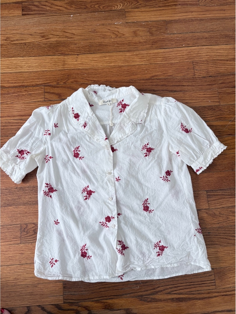 Simple Retro White Button-Up Blouse with Red Floral Embroidery, Size M